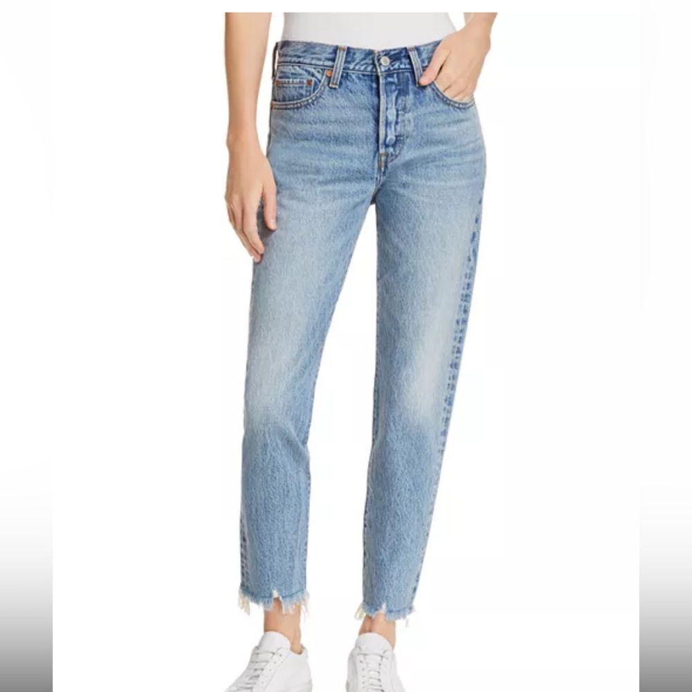 Levi's Light Blue Straight Leg Women's Jeans